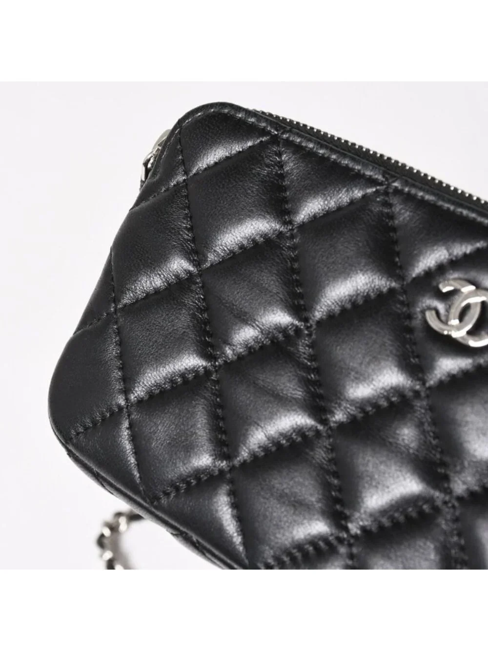 Chanel Chain Wallet on CC Logo Lambskin Black Silver Shoulder Bag